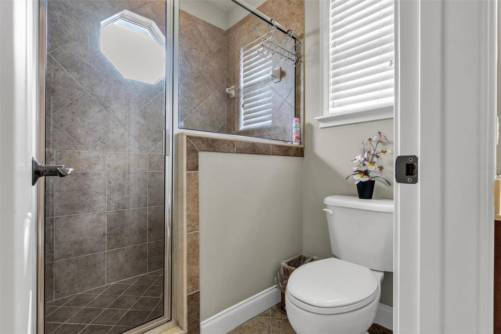 2313 CHESTERFIELD CIR