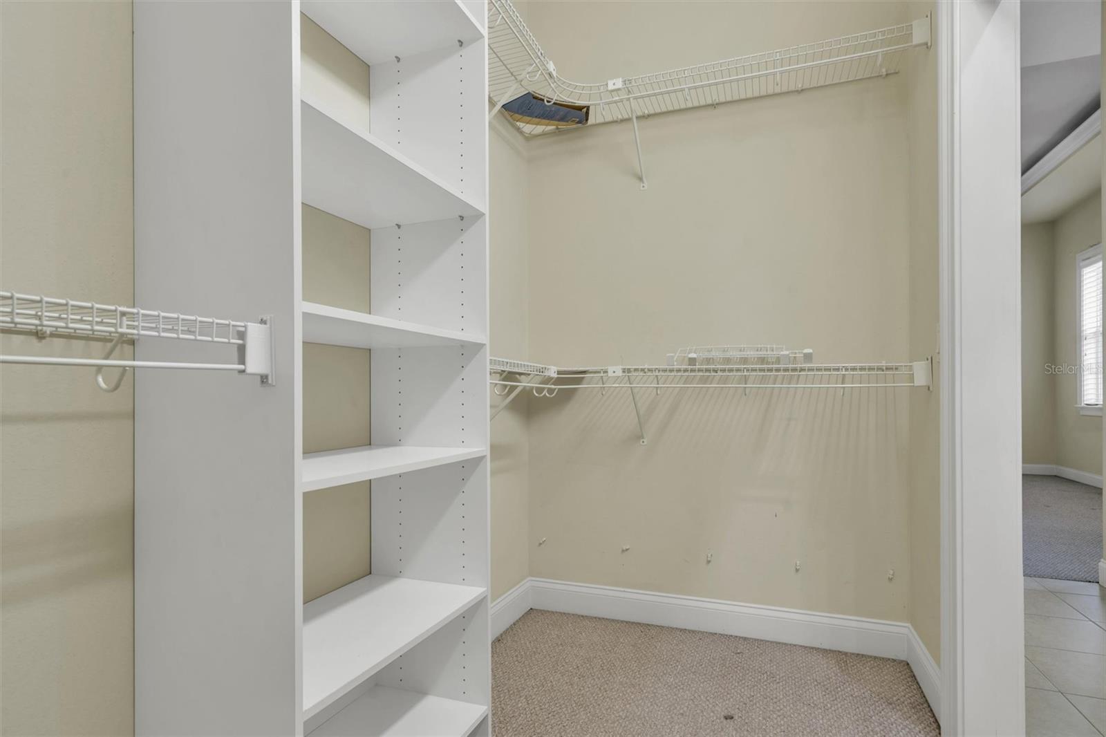 2313 CHESTERFIELD CIR