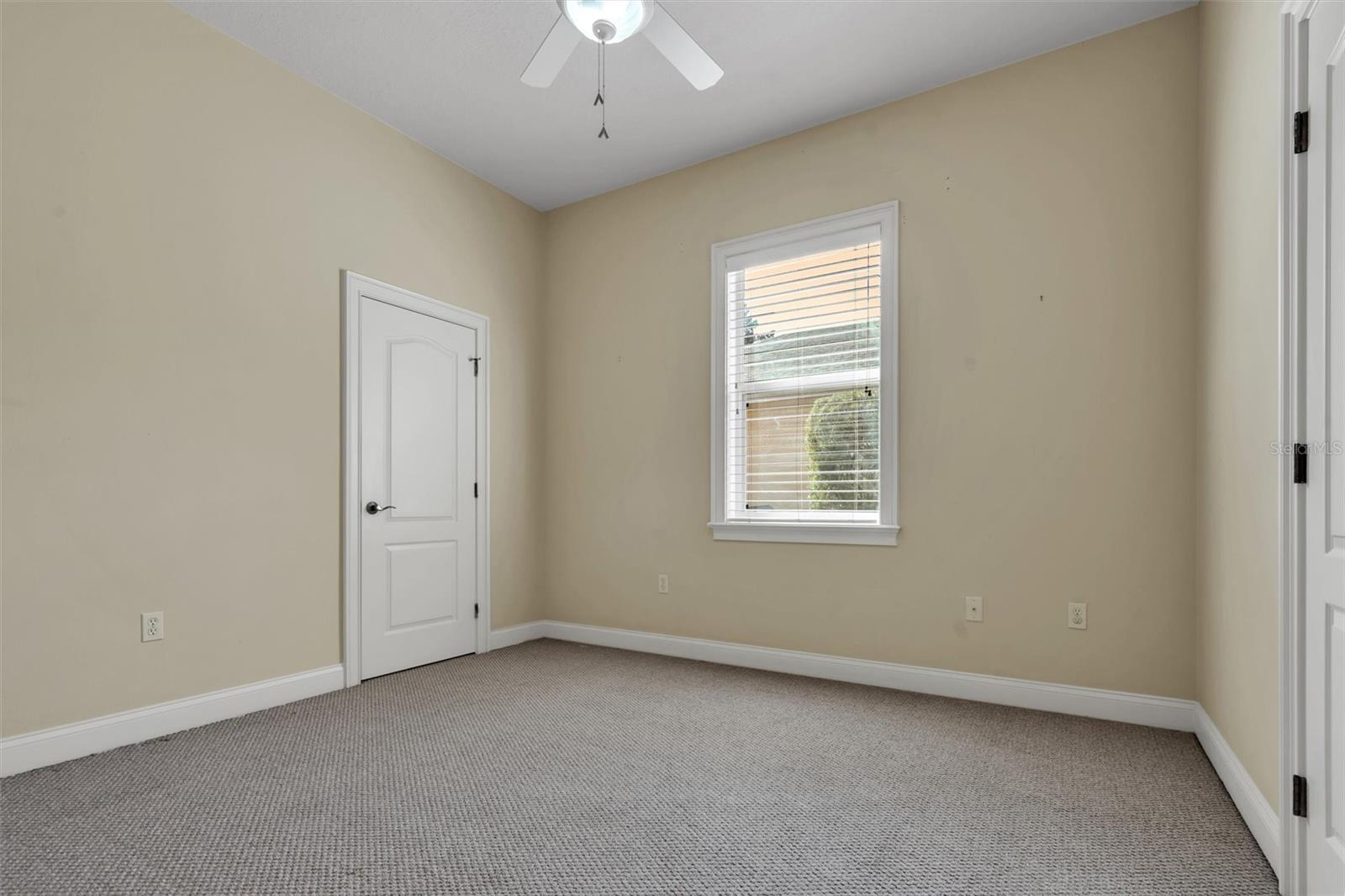 2313 CHESTERFIELD CIR