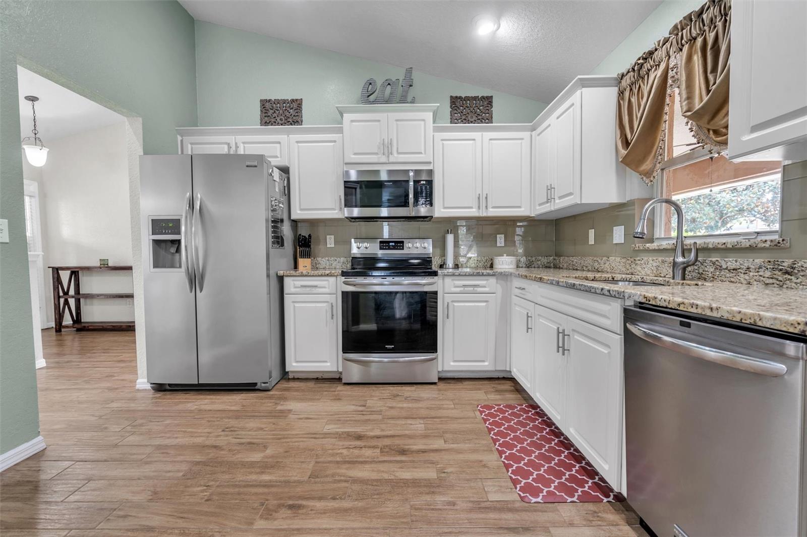 3231 SUMMERLAND HILLS CT