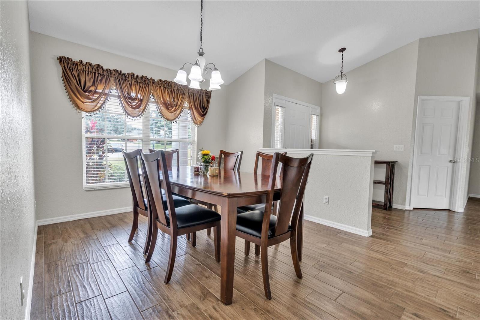 3231 SUMMERLAND HILLS CT