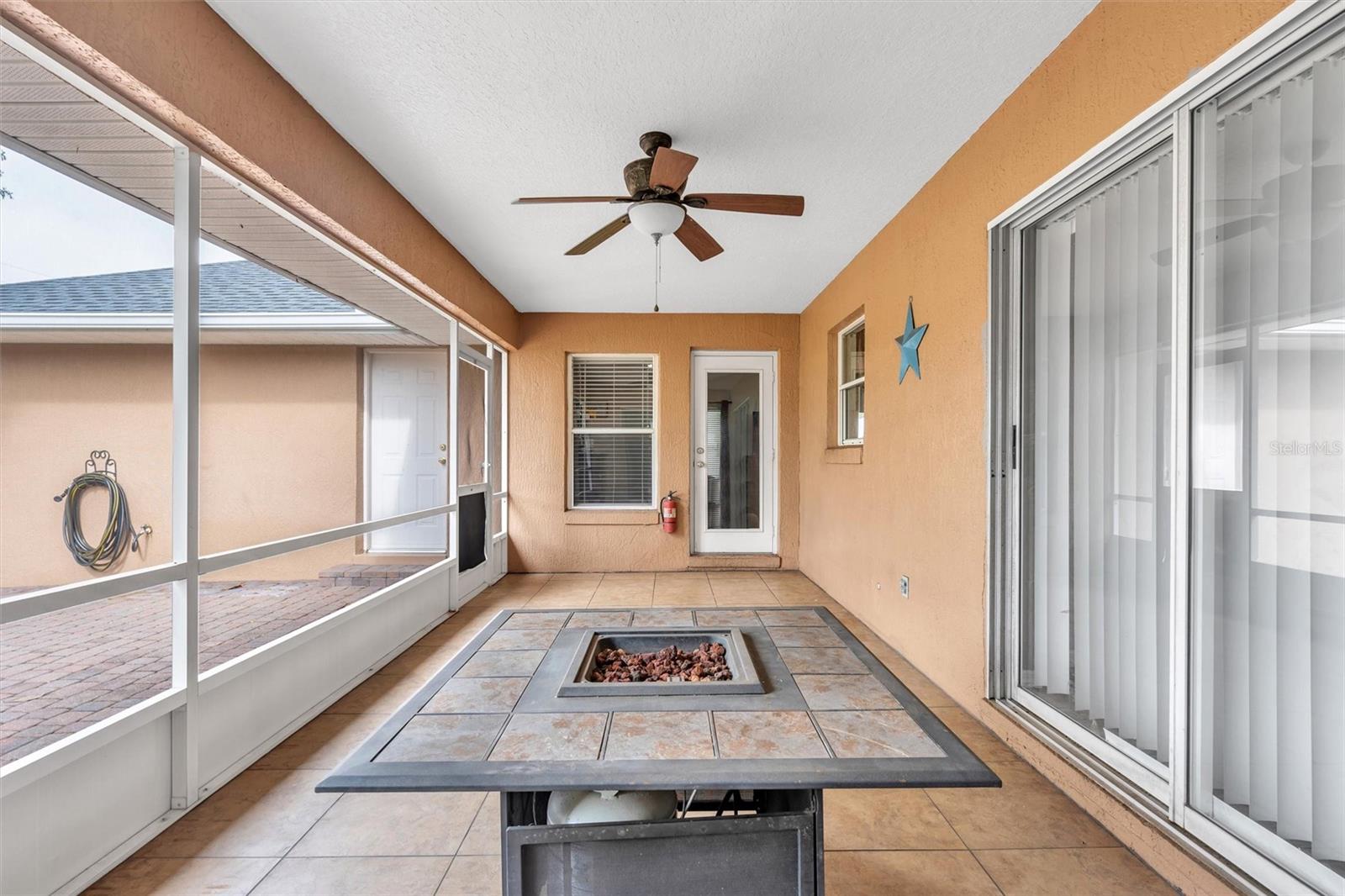 3231 SUMMERLAND HILLS CT