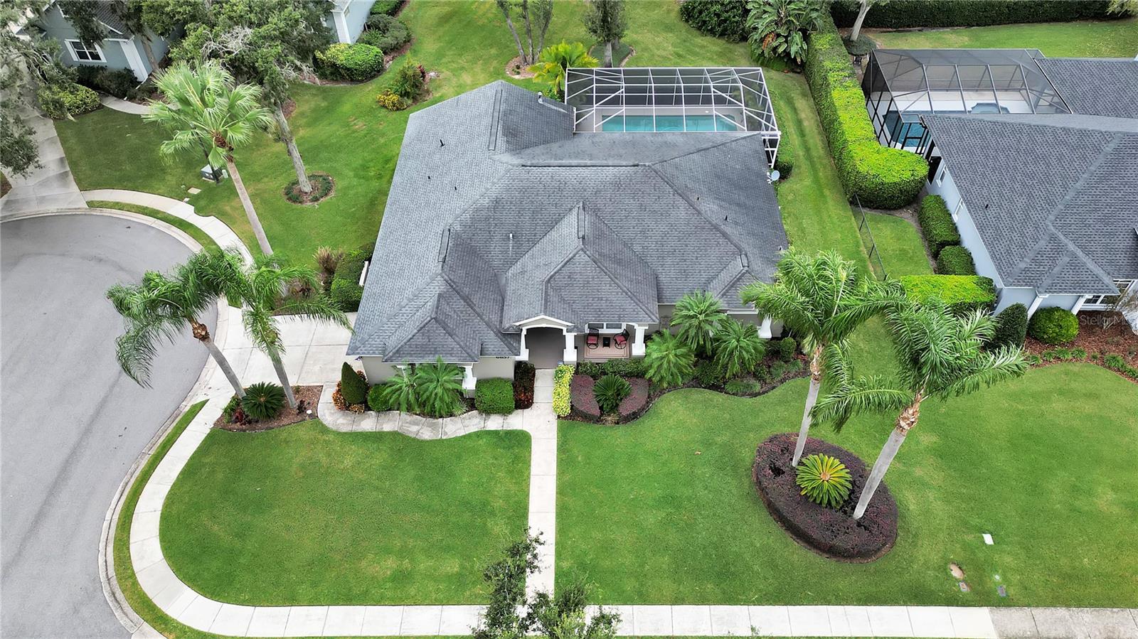 6857 CRESCENT OAKS CIR