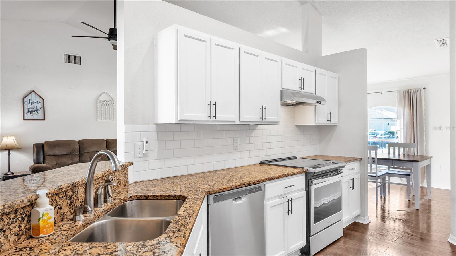 3361 WINCHESTER ESTATES CIR