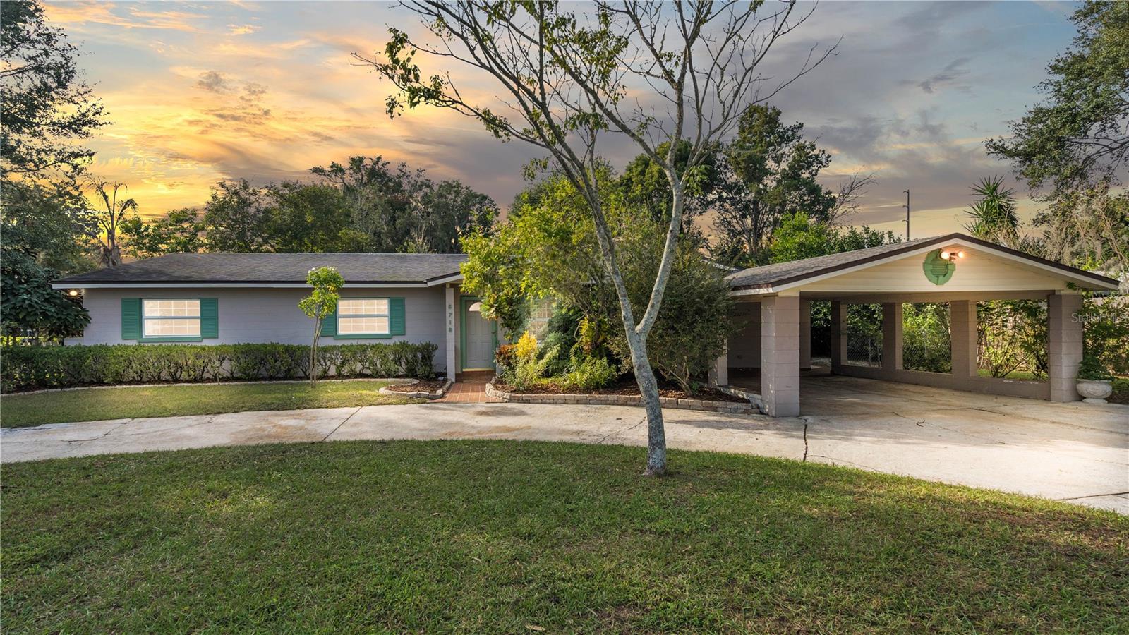 5718 CUSTER DR