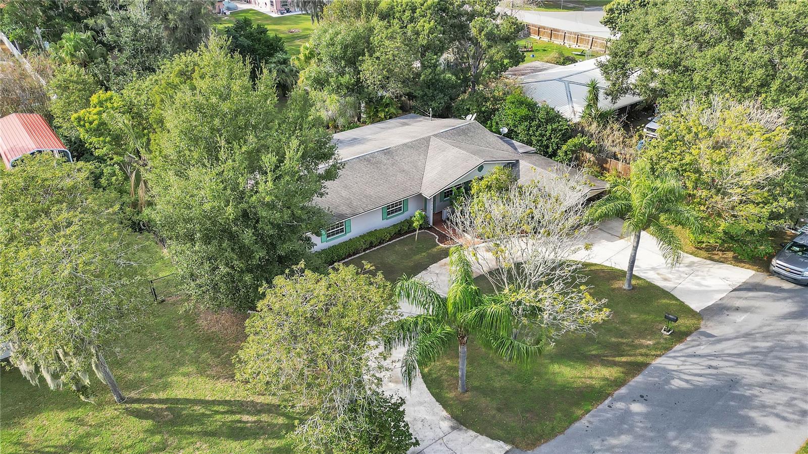 5718 CUSTER DR