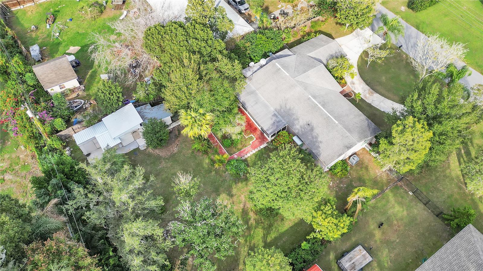 5718 CUSTER DR