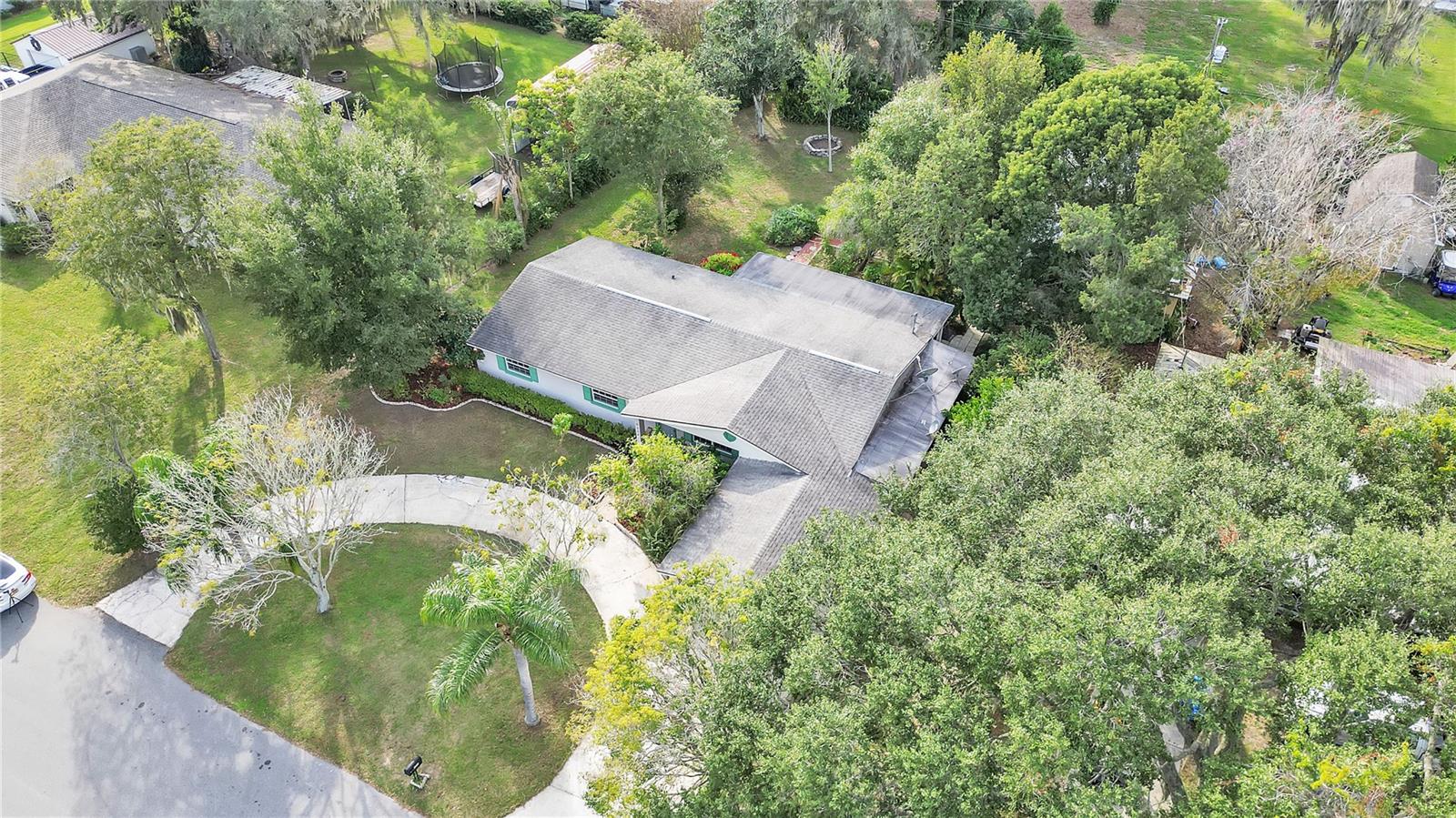 5718 CUSTER DR