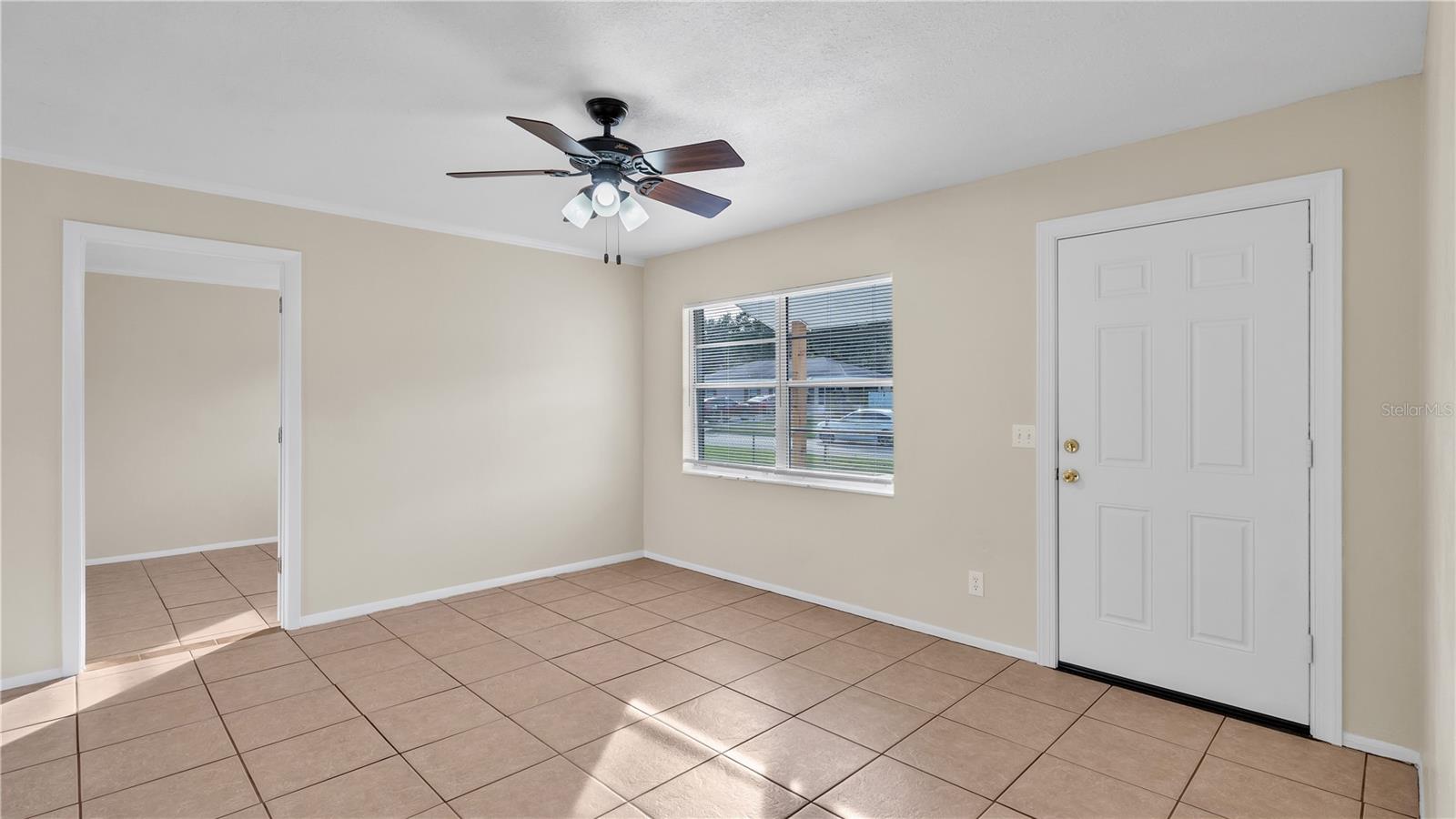 1116 CAREFREE COVE DR