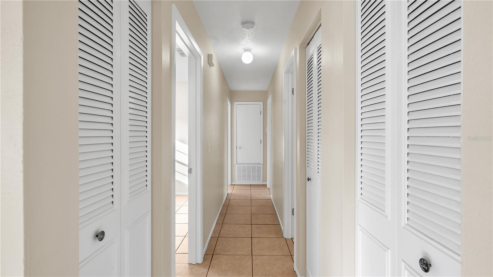 1116 CAREFREE COVE DR