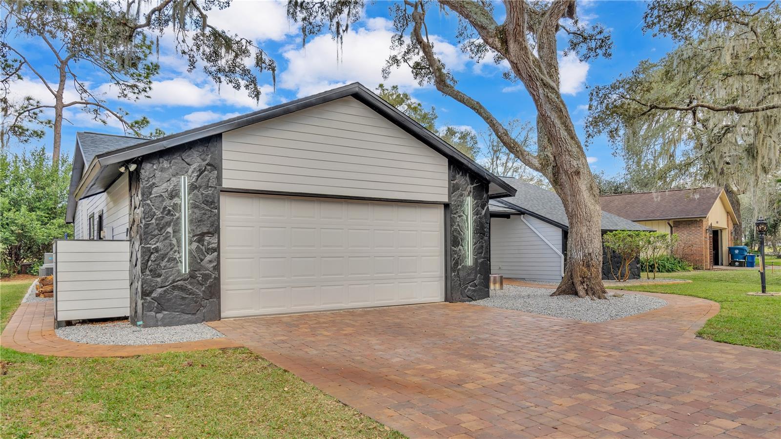 34379 WHISPERING OAKS BLVD