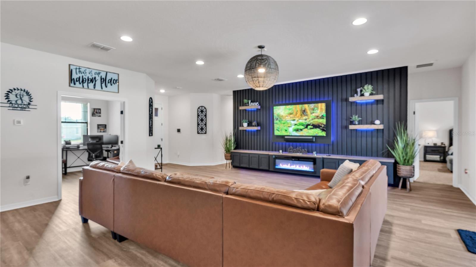 6474 ENGLISH CREEK DR