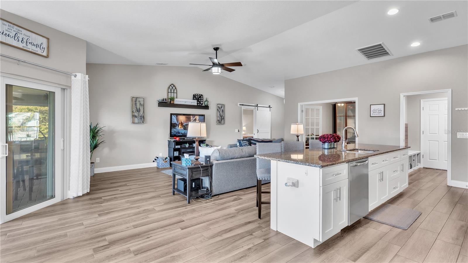 119 BENTLEY OAKS BLVD