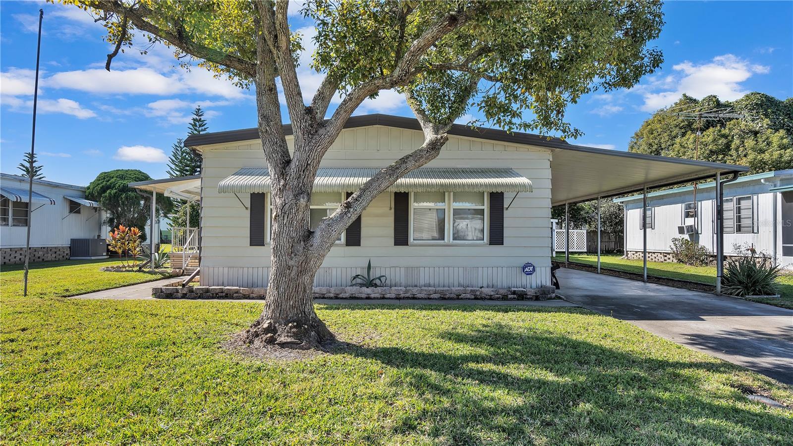 521 OAK RDG E