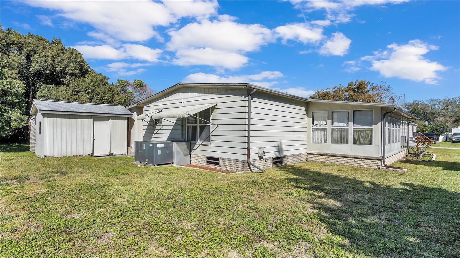 521 OAK RDG E