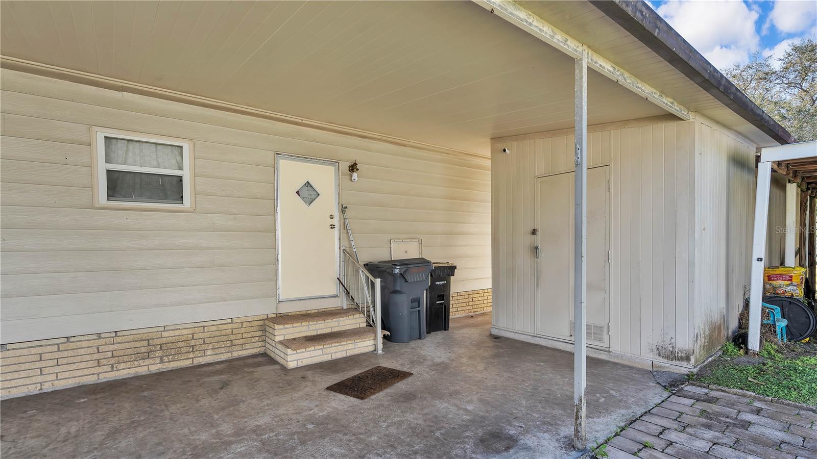 521 OAK RDG E