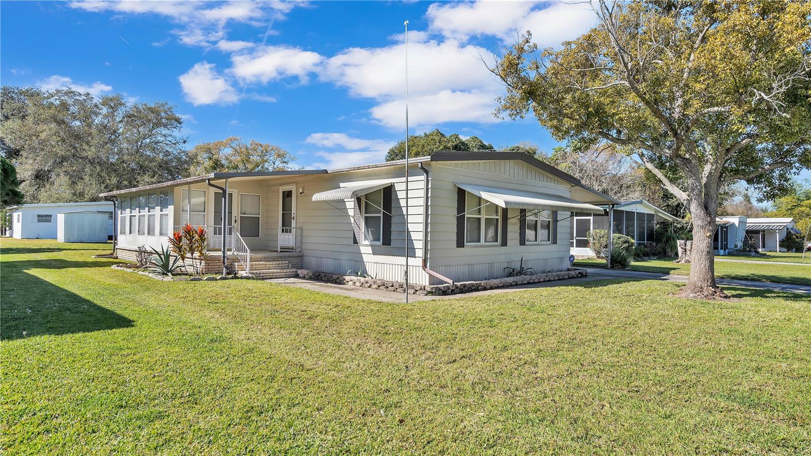 521 OAK RDG E