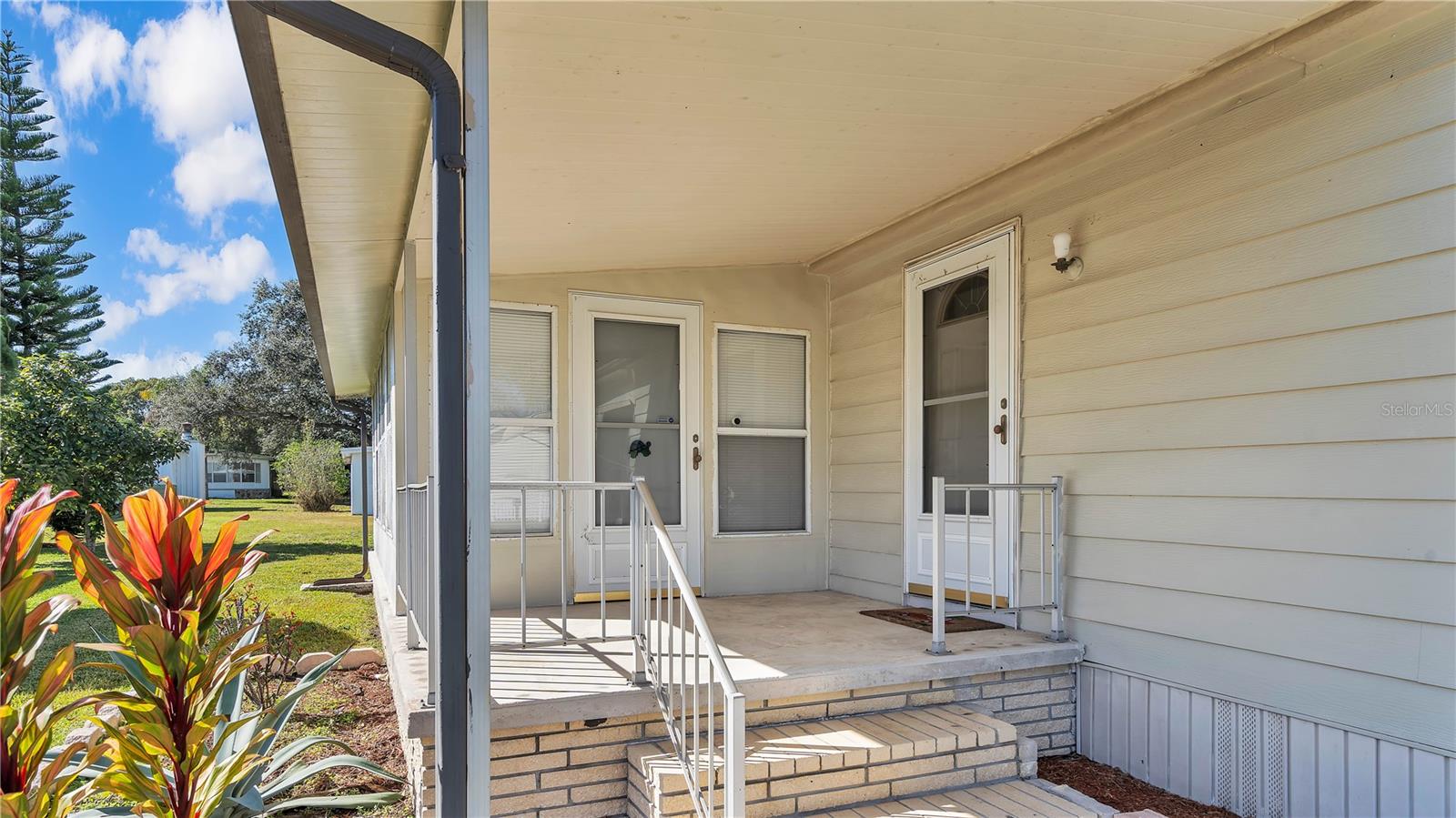 521 OAK RDG E