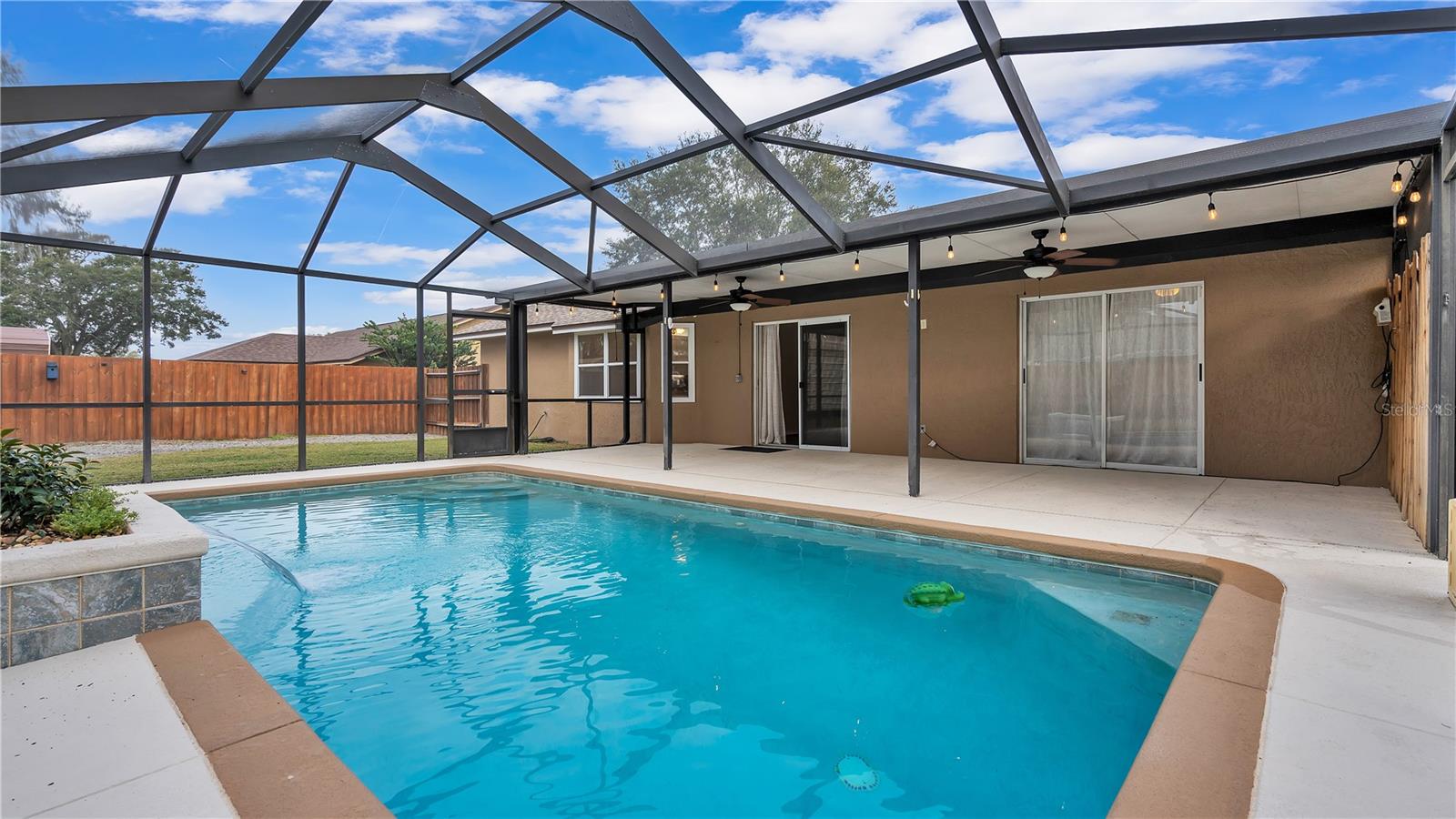 3116 CHERRY HILL CIR N