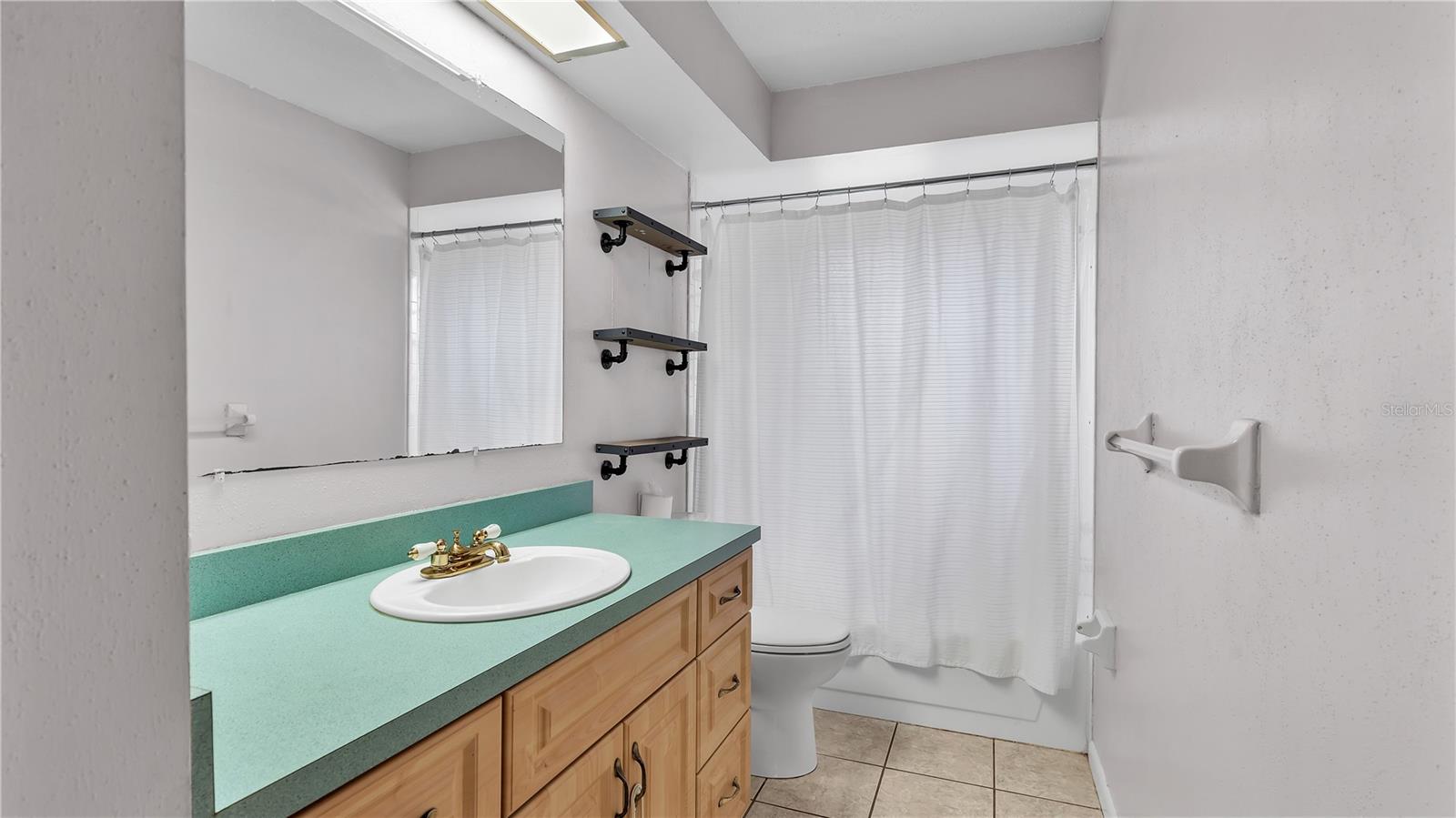 1343 TIMBERIDGE LOOP S