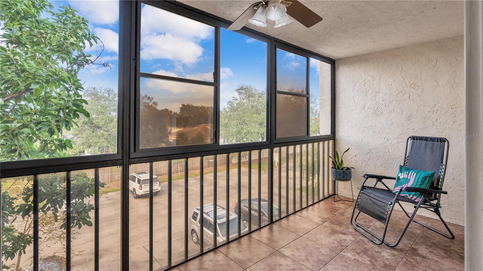 1130 N LAKE PARKER AVE #C323