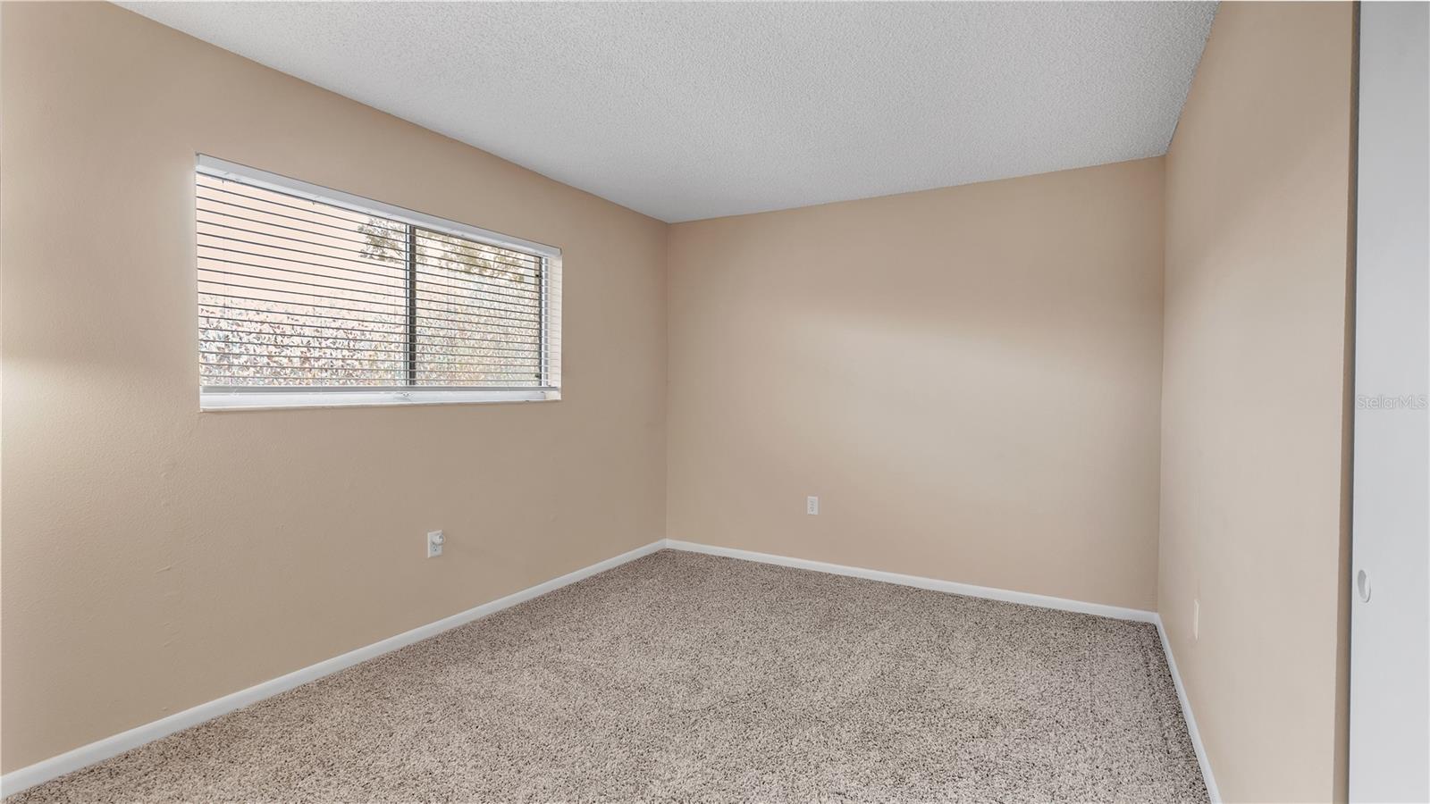 1130 N LAKE PARKER AVE #C323