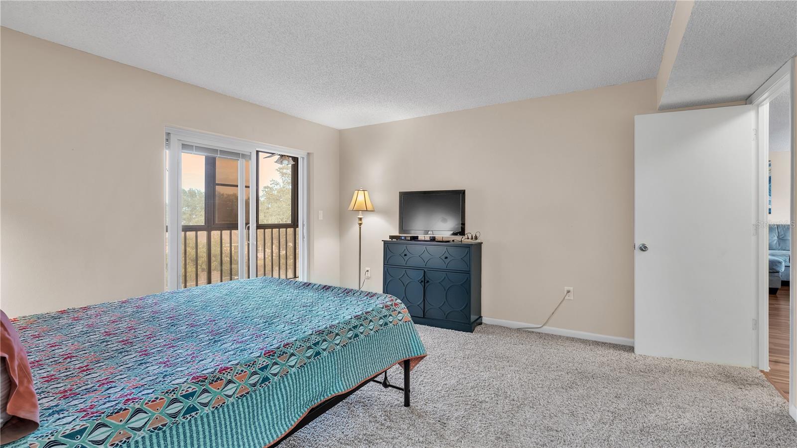 1130 N LAKE PARKER AVE #C323