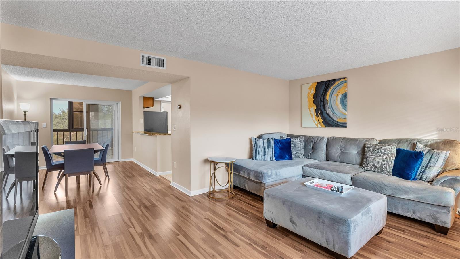 1130 N LAKE PARKER AVE #C323