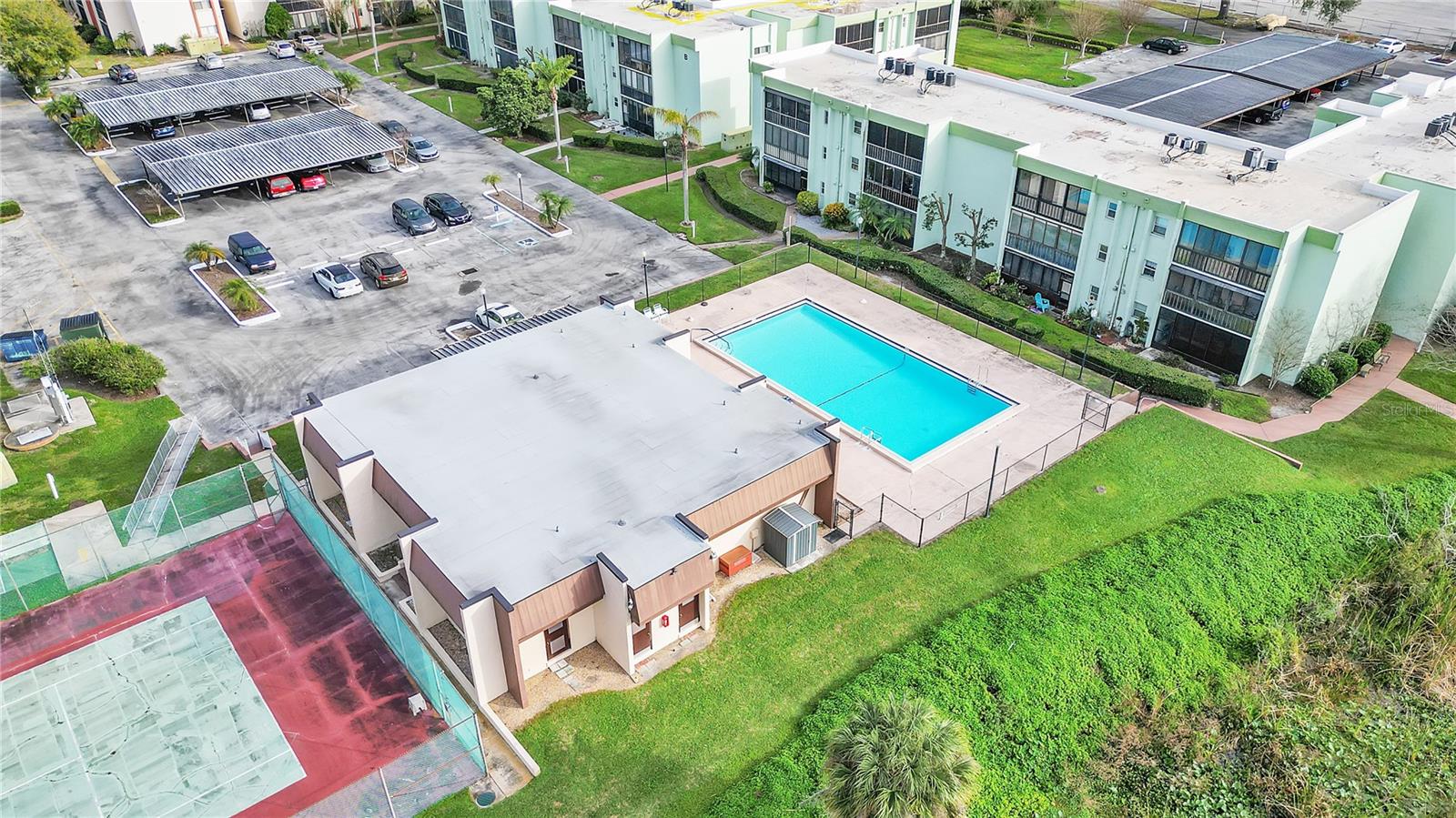 1130 N LAKE PARKER AVE #C323