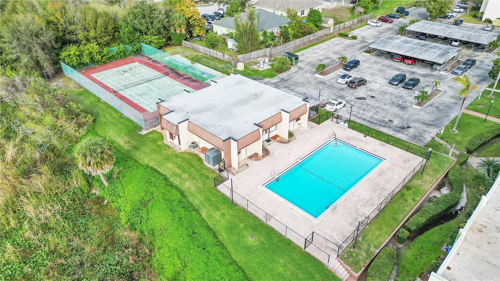 1130 N LAKE PARKER AVE #C323