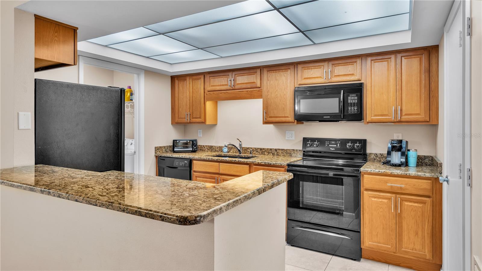 1130 N LAKE PARKER AVE #C323