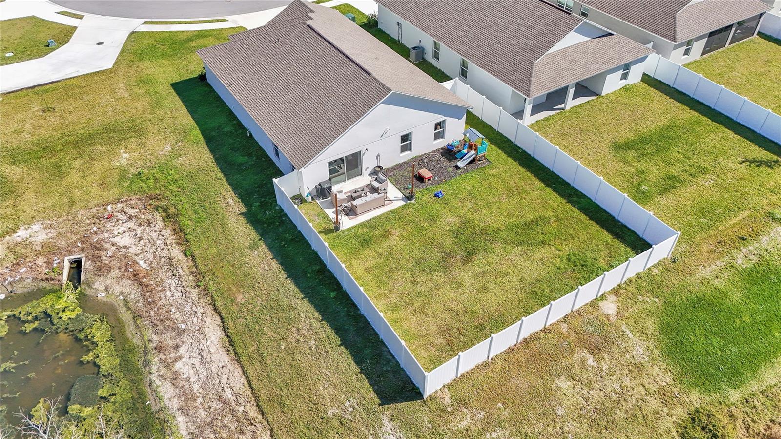 1884 THOMPSON PRESERVE BLVD