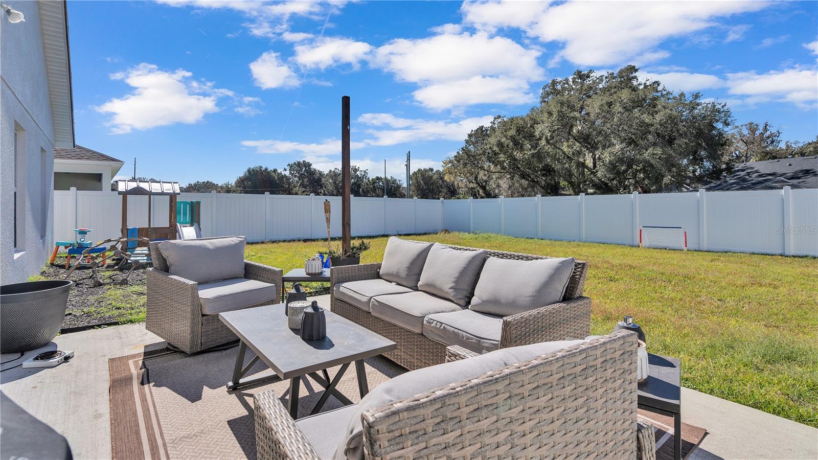 1884 THOMPSON PRESERVE BLVD