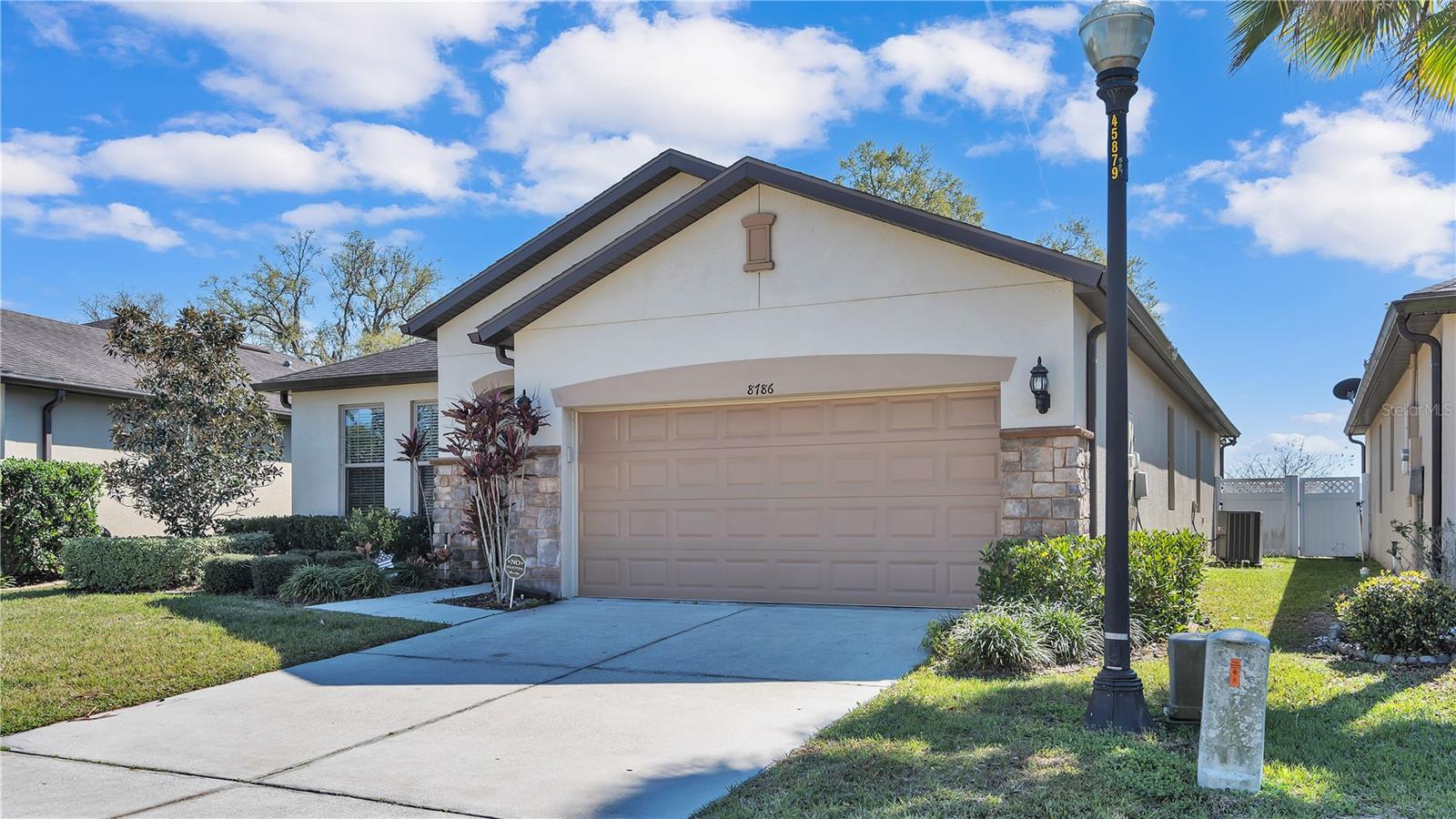 8786 HINSDALE HEIGHTS DR