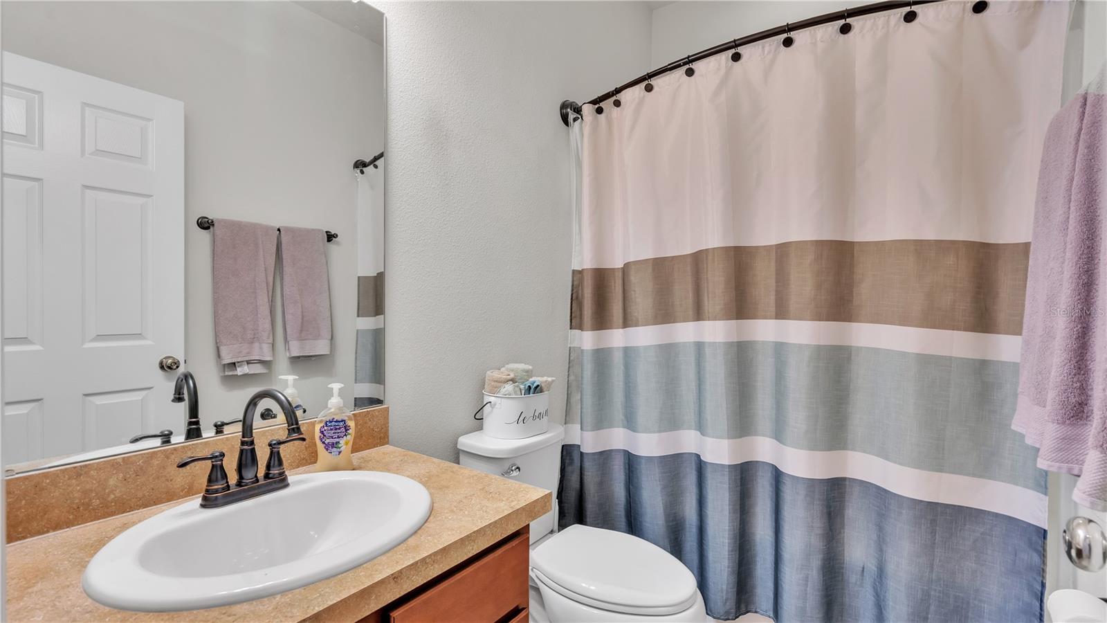 8786 HINSDALE HEIGHTS DR