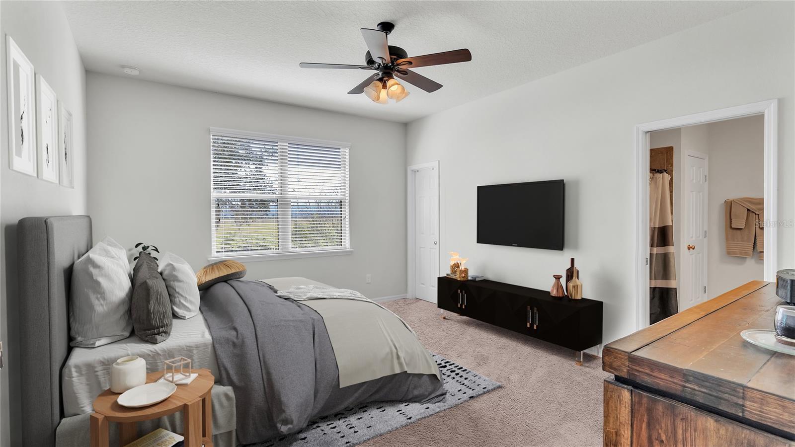 8786 HINSDALE HEIGHTS DR