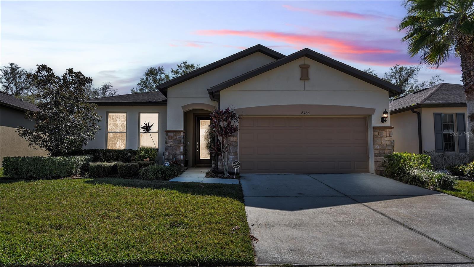 8786 HINSDALE HEIGHTS DR