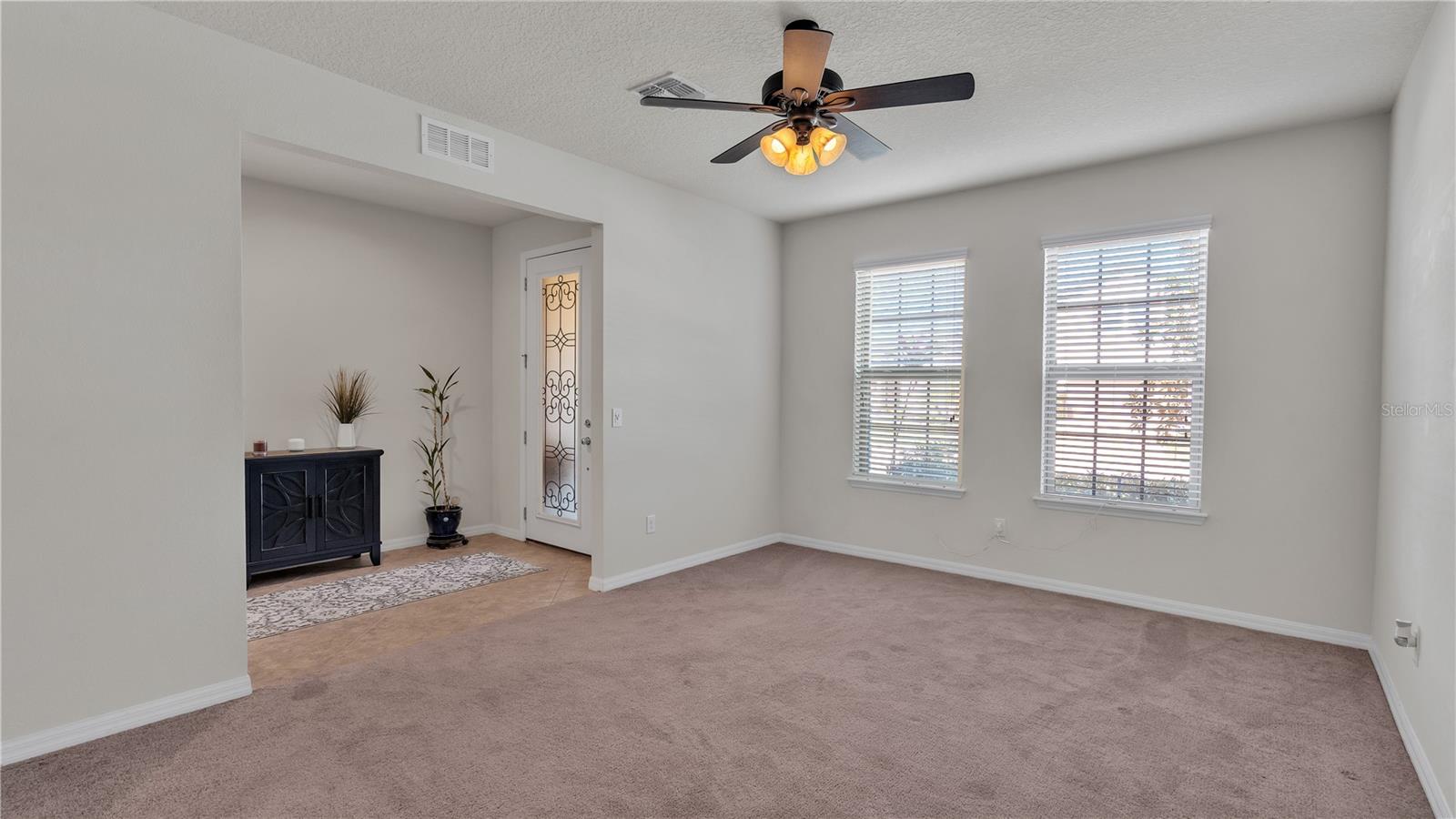 8786 HINSDALE HEIGHTS DR