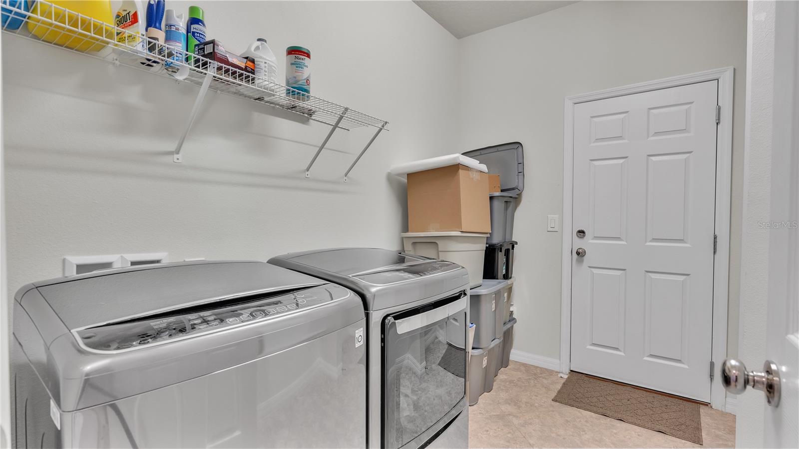 8786 HINSDALE HEIGHTS DR