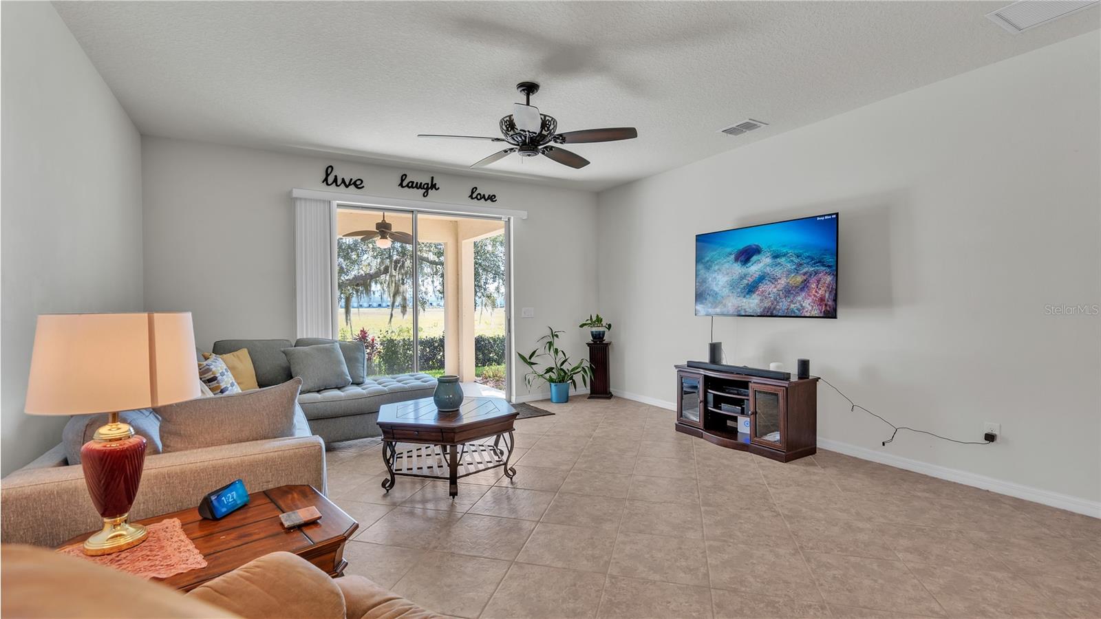 8786 HINSDALE HEIGHTS DR