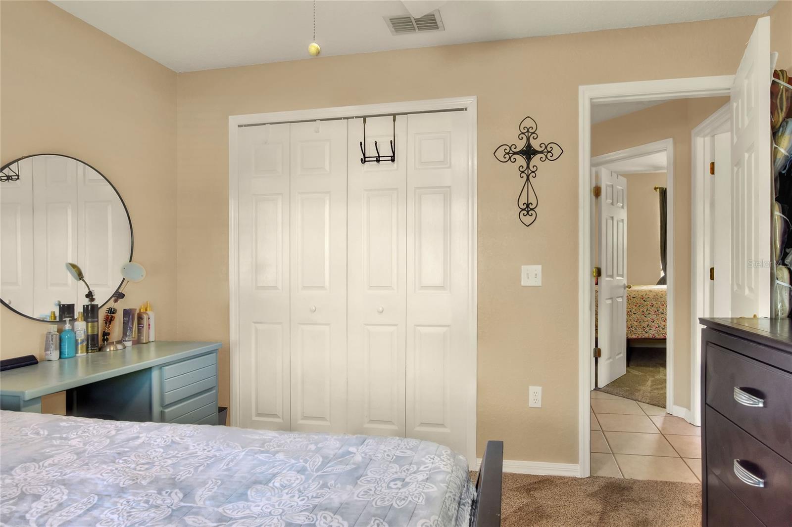 5411 HIGHLANDS VUE LN