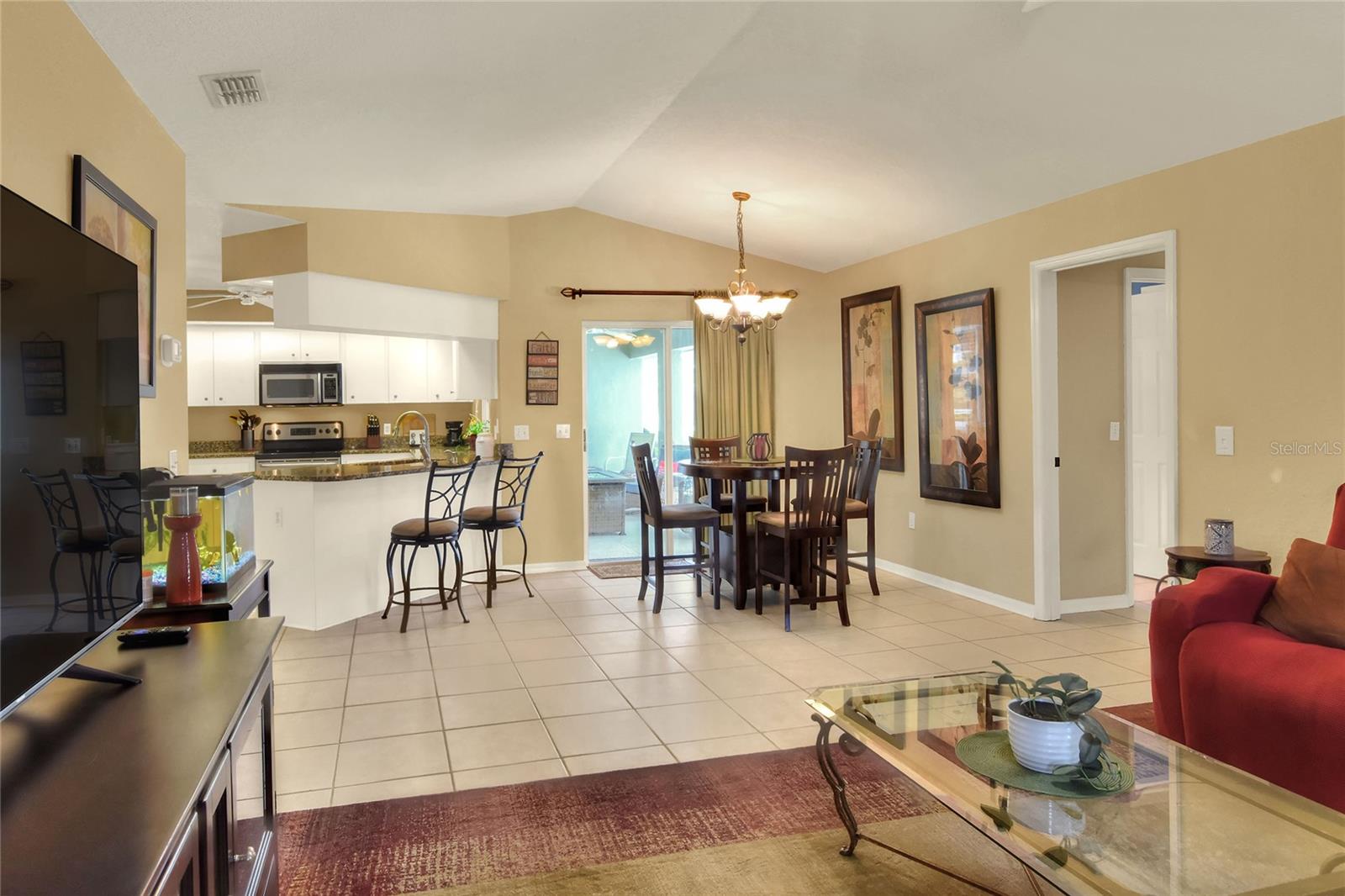 5411 HIGHLANDS VUE LN