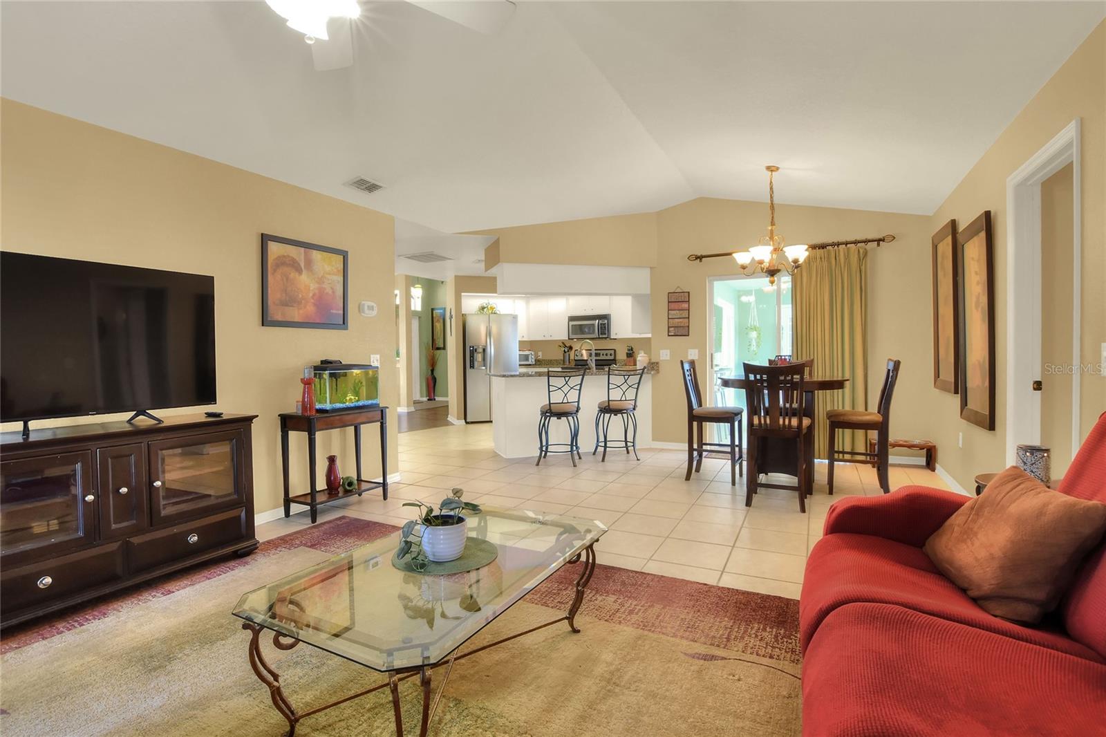 5411 HIGHLANDS VUE LN