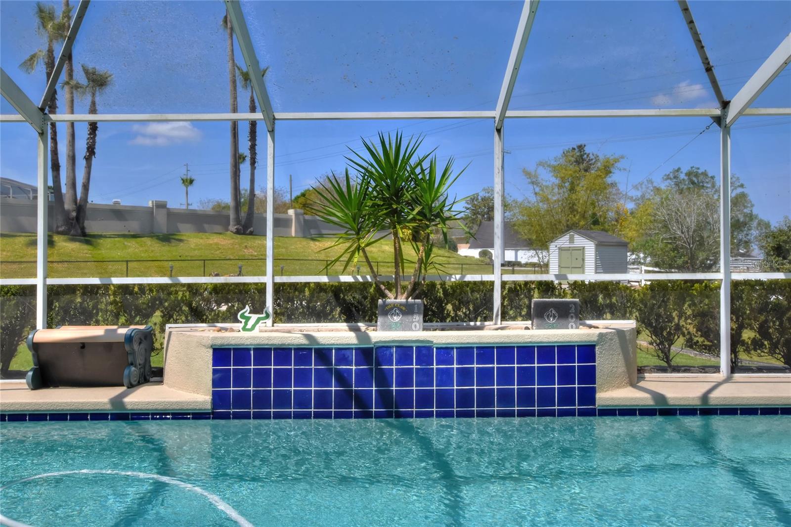 5411 HIGHLANDS VUE LN