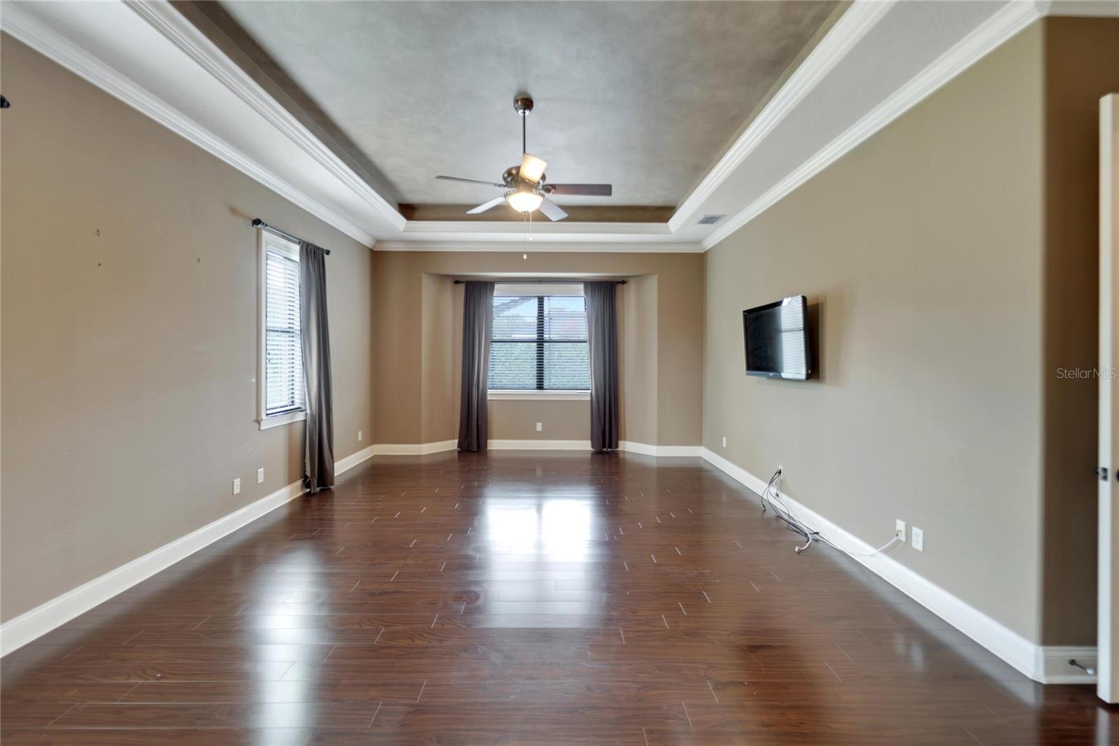 6738 EAGLE RIDGE BLVD