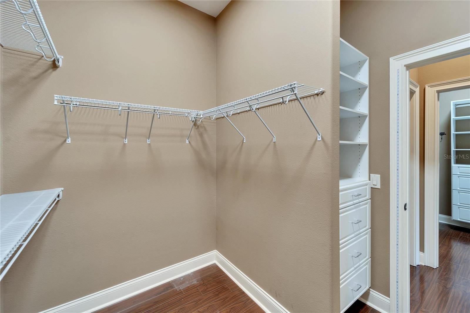 6738 EAGLE RIDGE BLVD