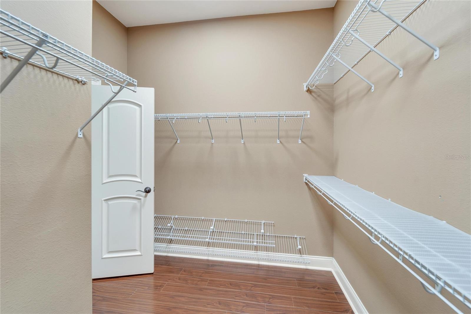 6738 EAGLE RIDGE BLVD