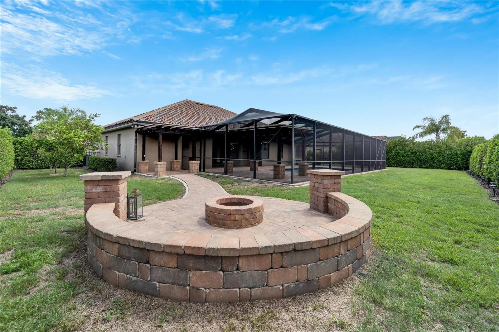 6738 EAGLE RIDGE BLVD