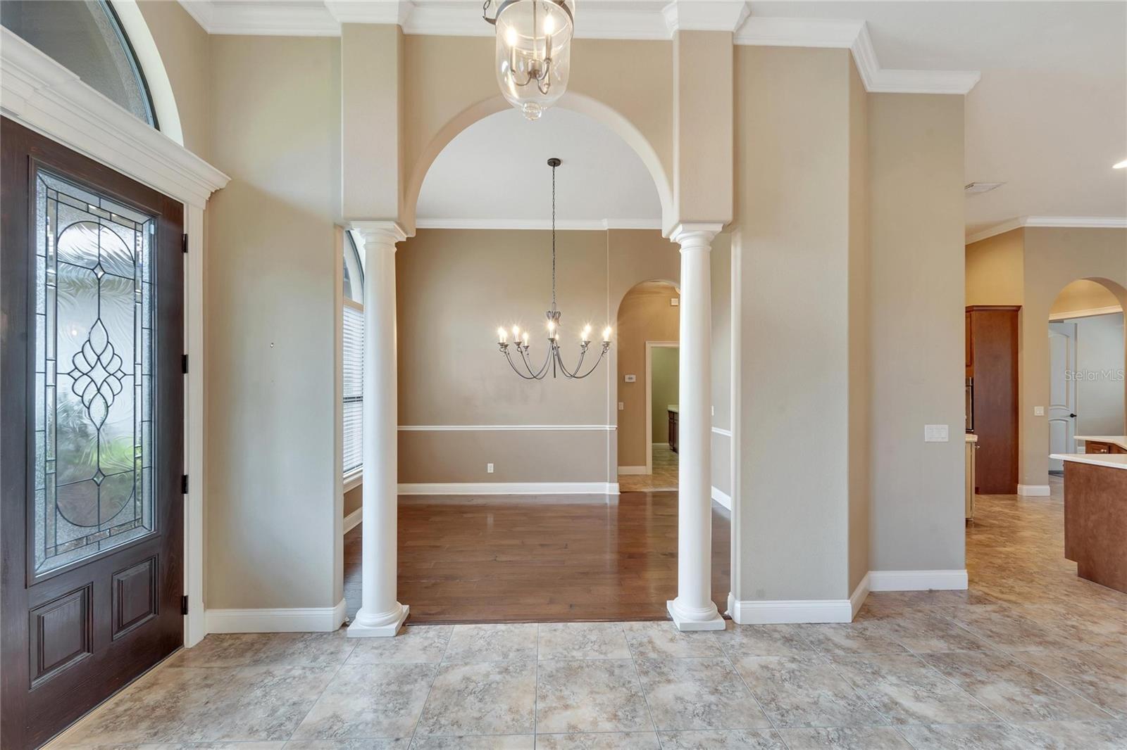 6738 EAGLE RIDGE BLVD