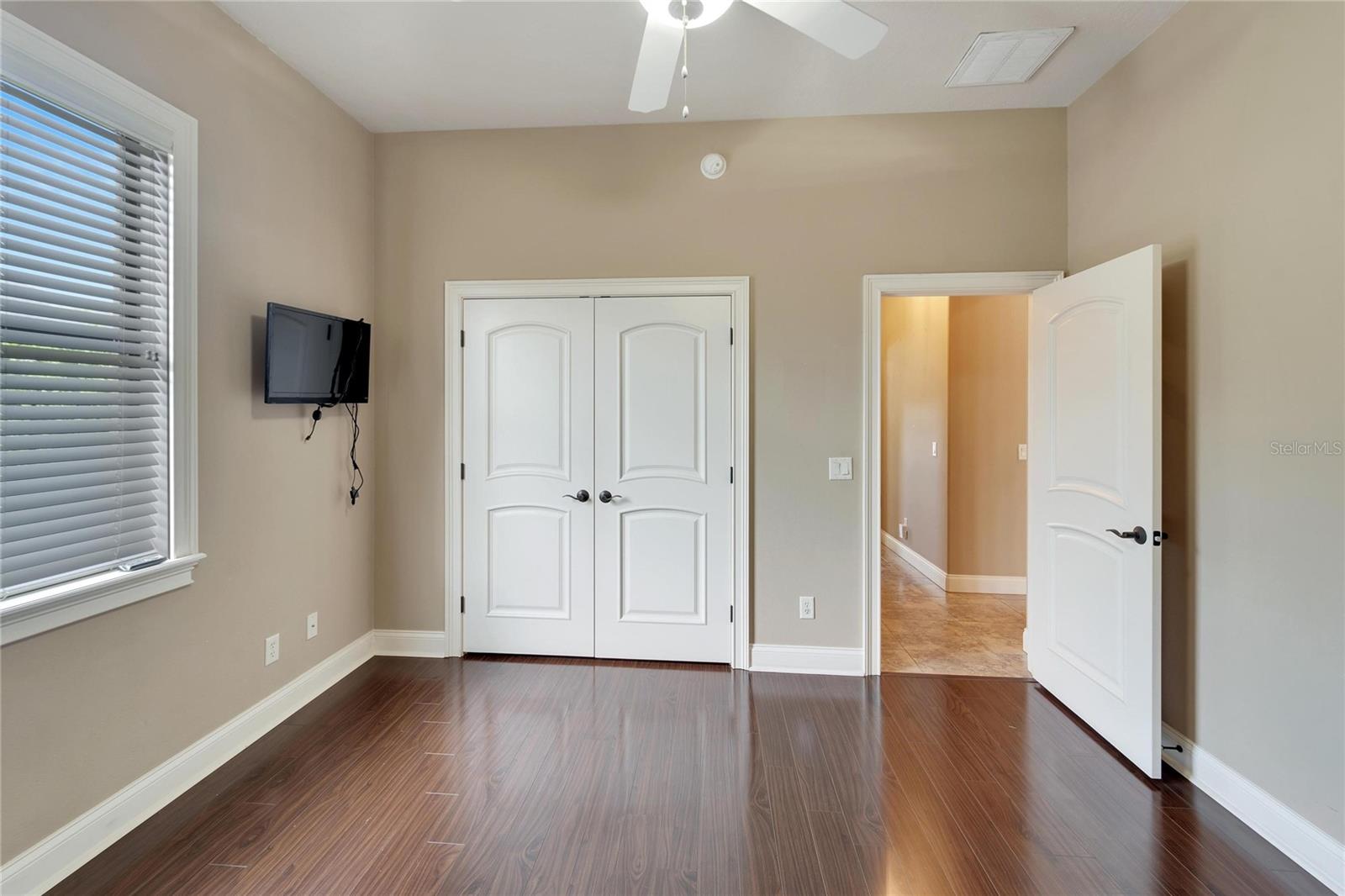 6738 EAGLE RIDGE BLVD